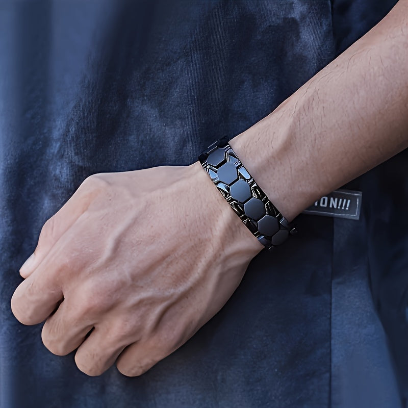 Fashionable Men's Titanium Steel Magnetic Bracelet: 4 In 1 Energy, Waterproof And Colorfast - Ideal Gift