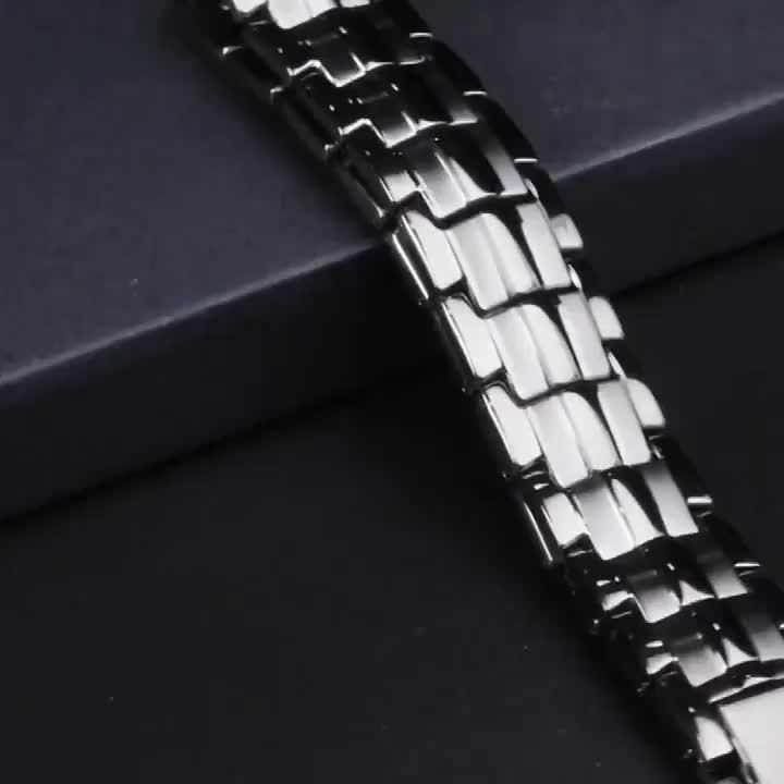 Fashionable Men's Titanium Steel Magnetic Bracelet: 4 In 1 Energy, Waterproof And Colorfast - Ideal Gift